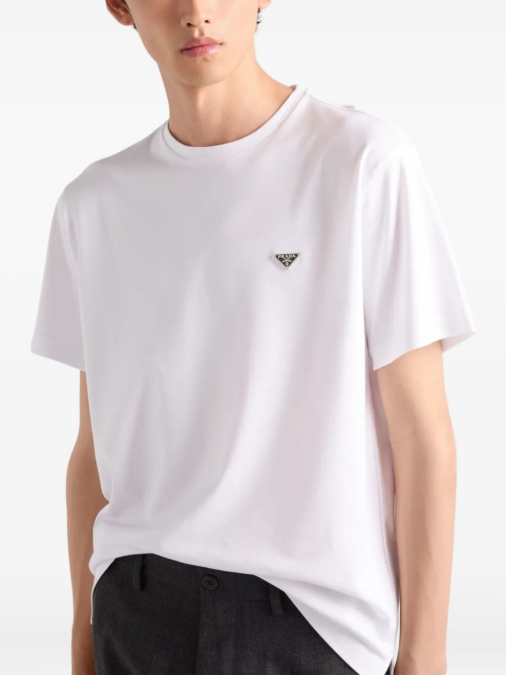 T-shirt in cotone con logo