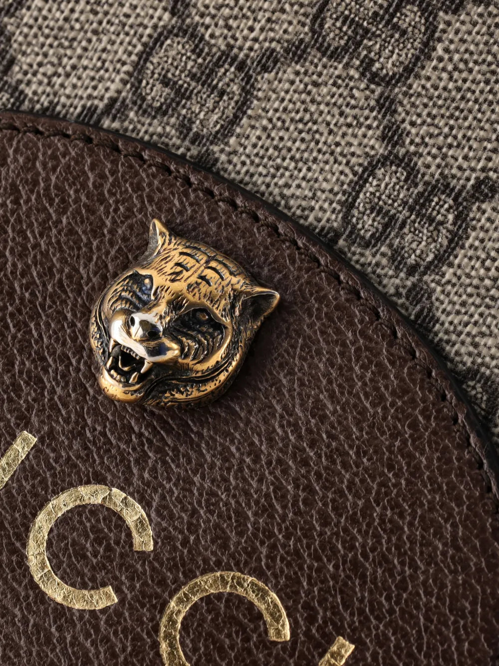 Clutch Neo Vintage in tela cerata GG
